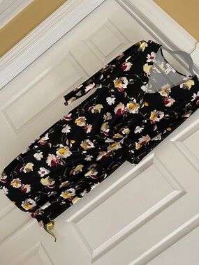 White House Black Market Outlet Midi Ruched Floral Dress